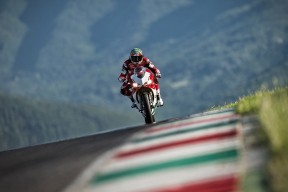 乐鱼体-《ApexLegends》新角色“雷霆”上线，战术丰富引领战场新风潮